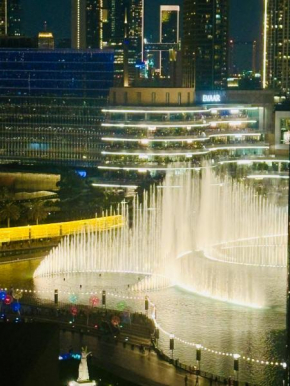 Luxury One Bedroom Apartment with Fountain View opposite Dubai Mall
